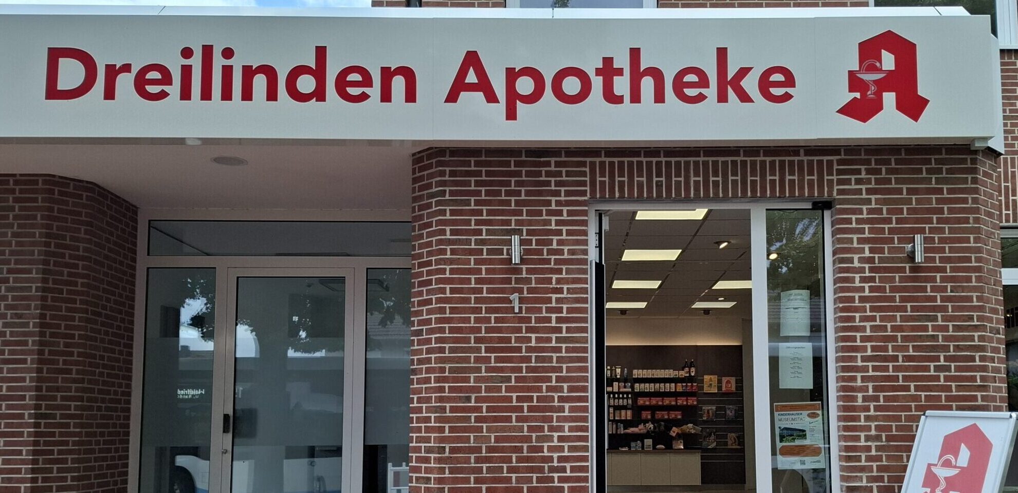 Apotheke außen